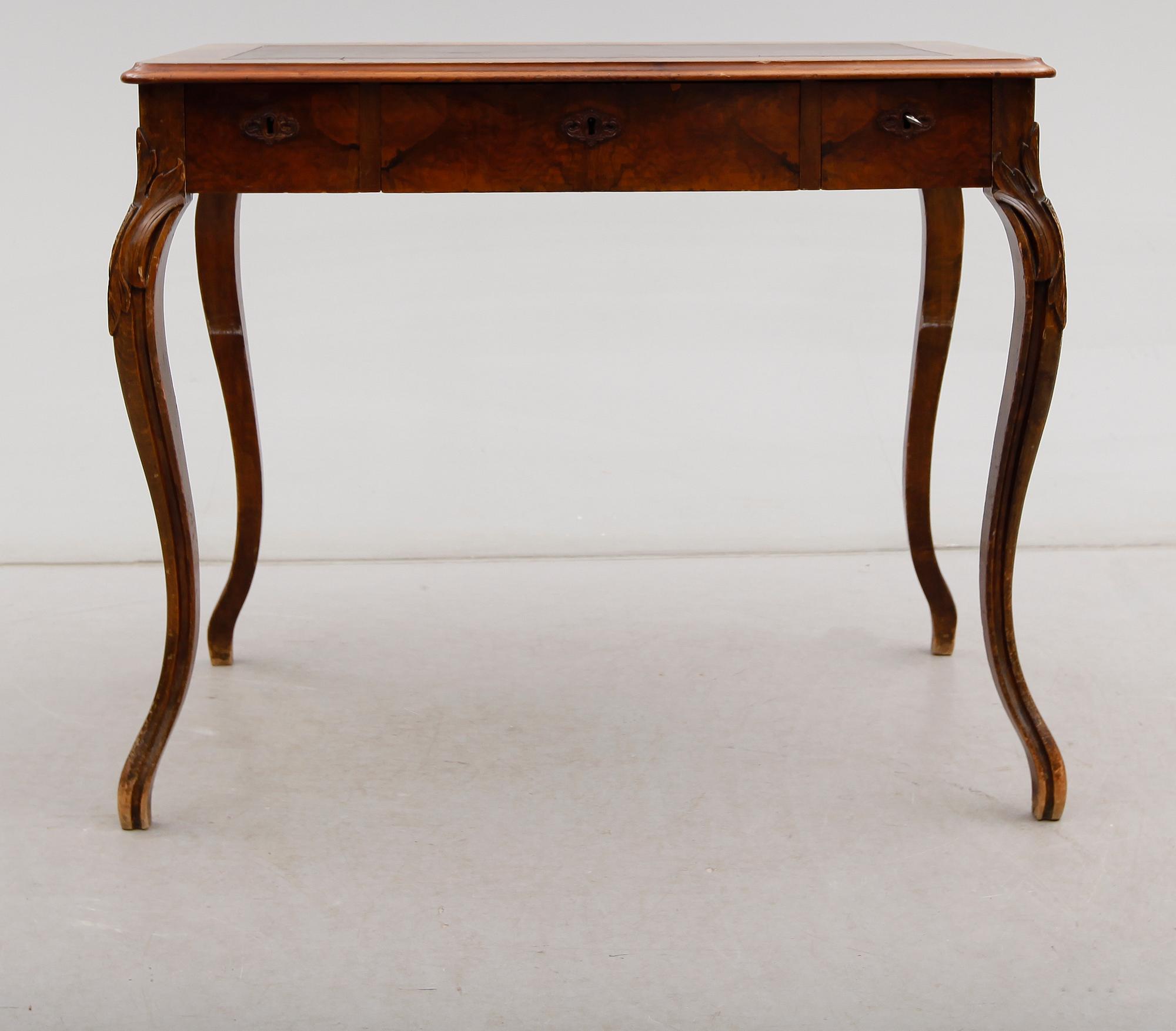 SKRIVBORD, 1800-talets andra hälft.