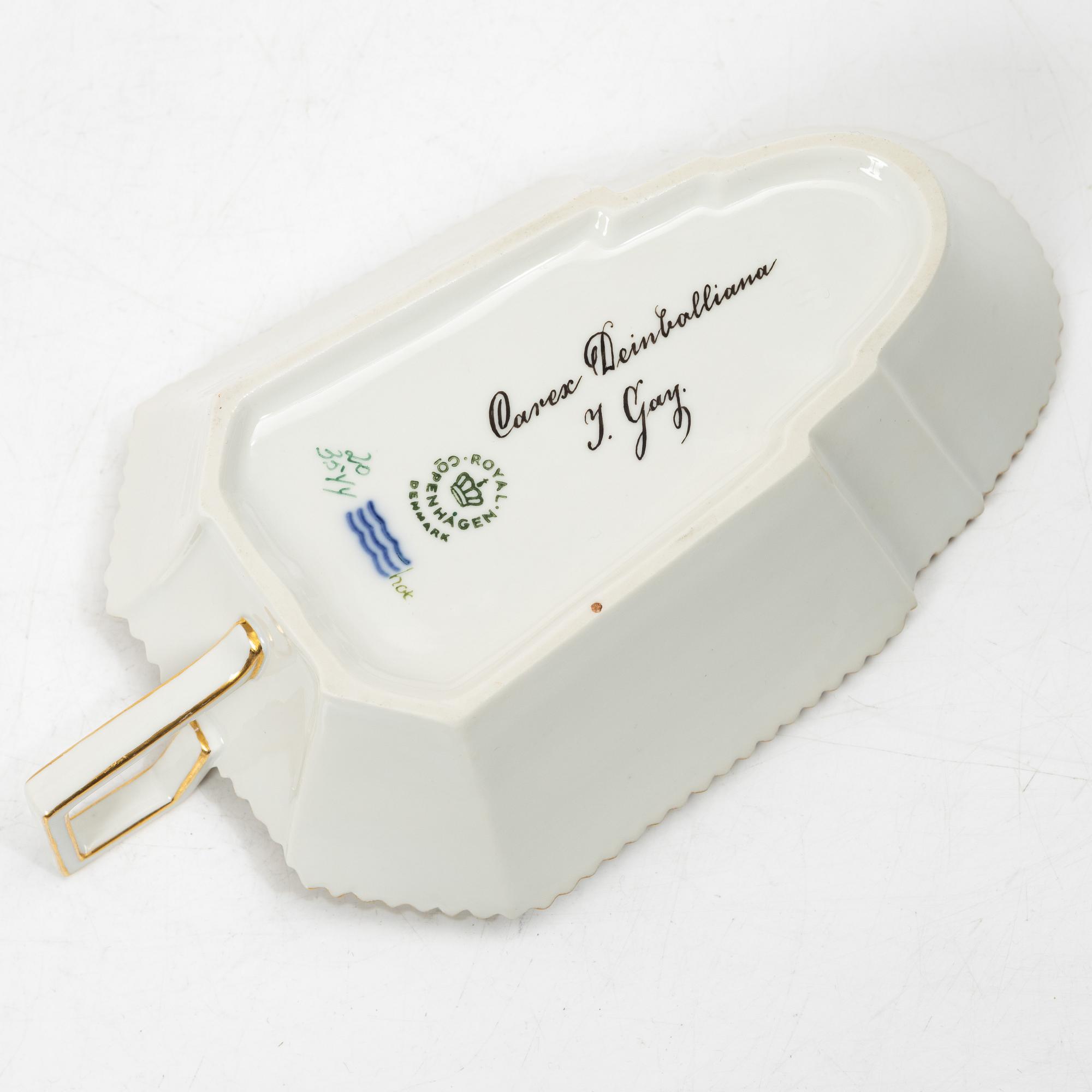 Royal Copenhagen, fat, 4 st, "Flora Danica", Danmark.