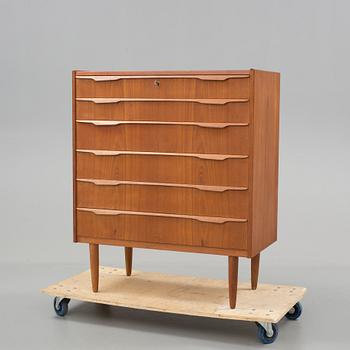 A danish teak chest of drawers from the middle of the 20th century.