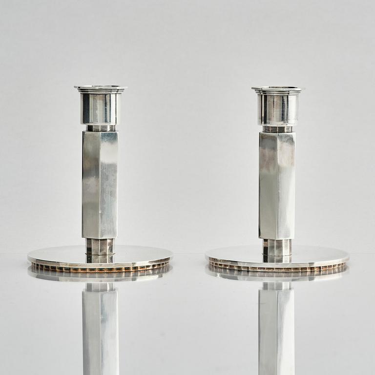Wiwen Nilsson, ljusstakar, ett par, sterling silver, Lund 1946.