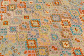 A carpet, Kilim, ca 303 x 202 cm.