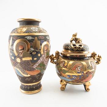 Vase and urn with lid Satsuma Japan 20th century porcelain.