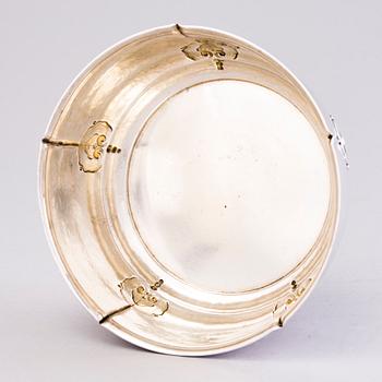 Three Danish silver bowls, two with mark of Grann & Laglye and one marked Christian F. Heise, 1922-37.