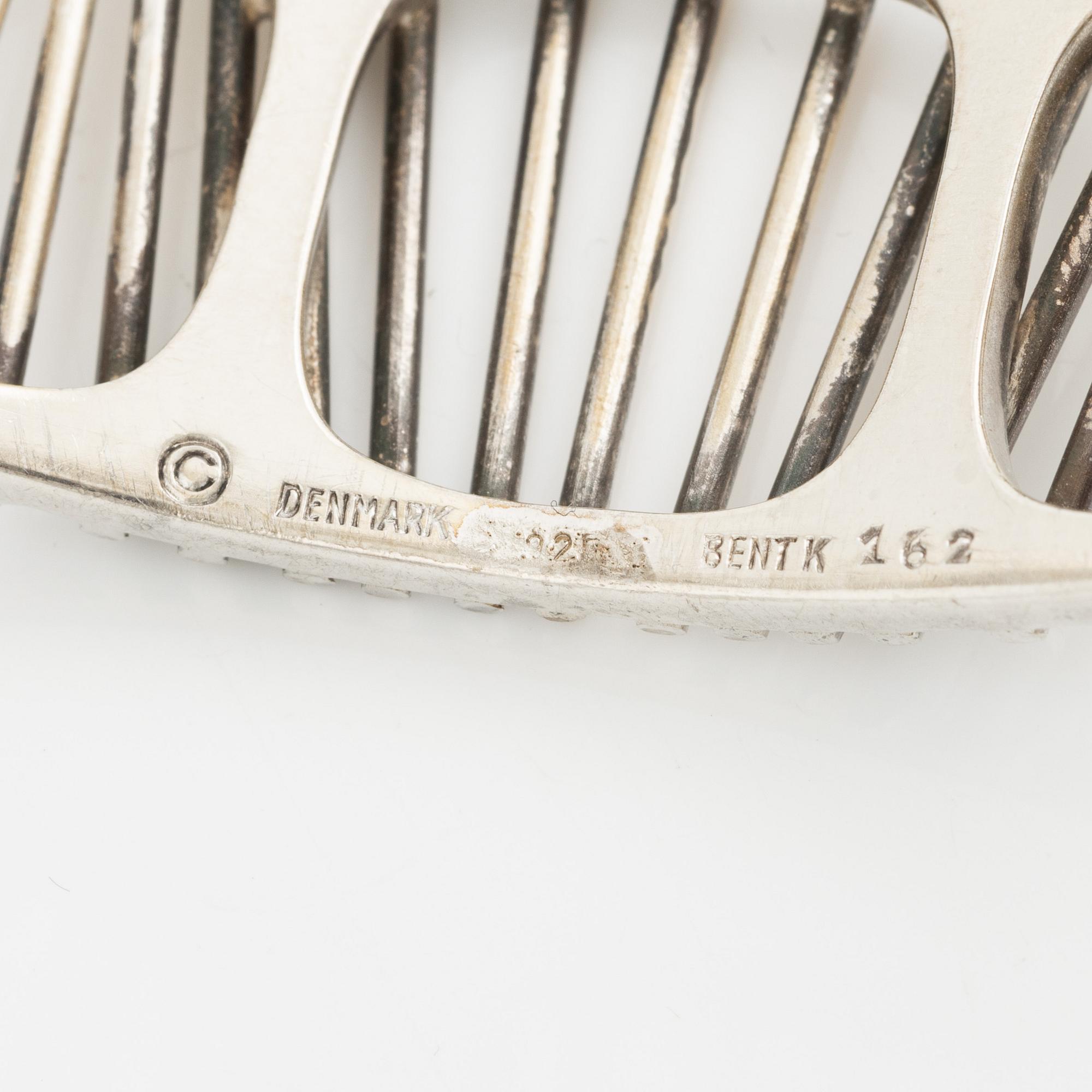 Arm ring, Bent Knudsen, silver, Denmark.