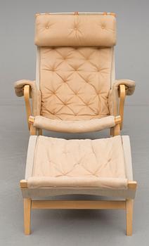 FÅTÖLJ OCH FOTPALL, Bruno Mathson, Dux, 1900-talets andra hälft.