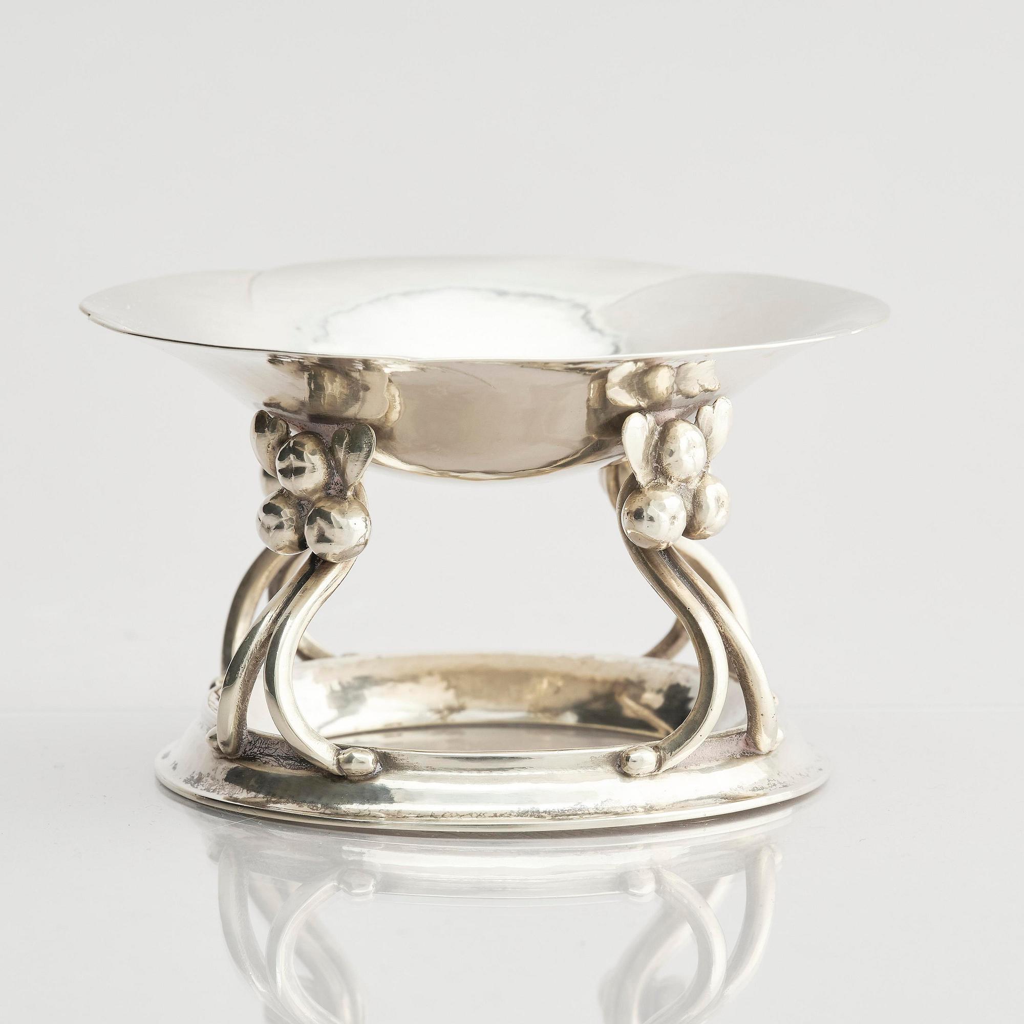 Georg Jensen, a silver bowl, design no 15, Copenhagen 1915-1919.