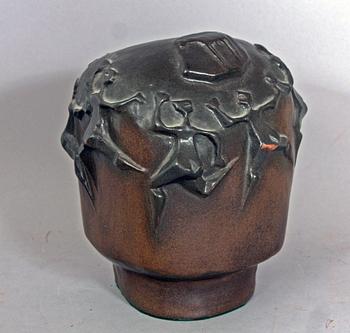 FIGURIN, stengods. Åke Holm.