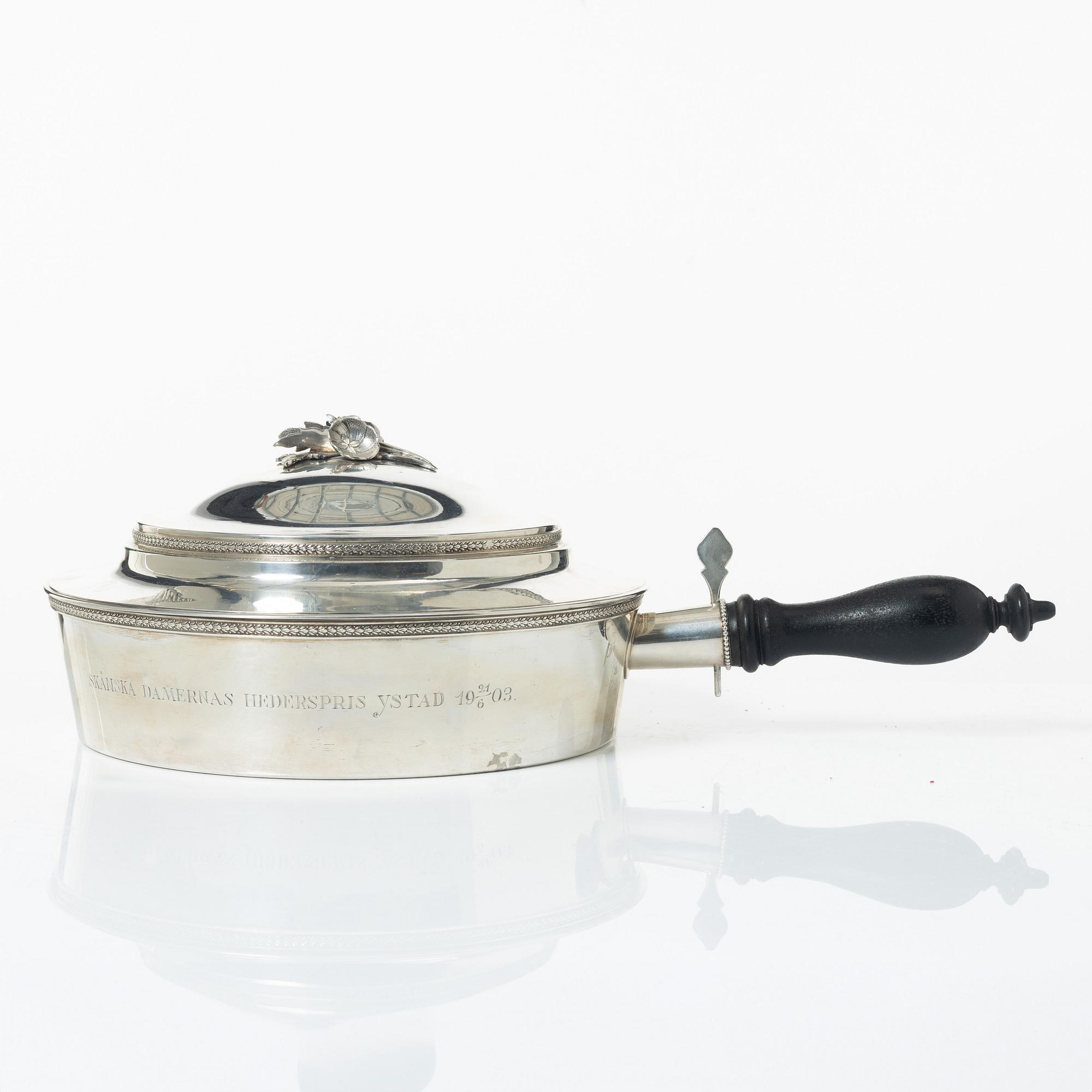 Karott med lock, silver, Carl Sandberg, Ystad 1903.