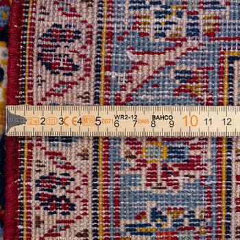 A Keshan carpet, c. 384 x 300 cm.