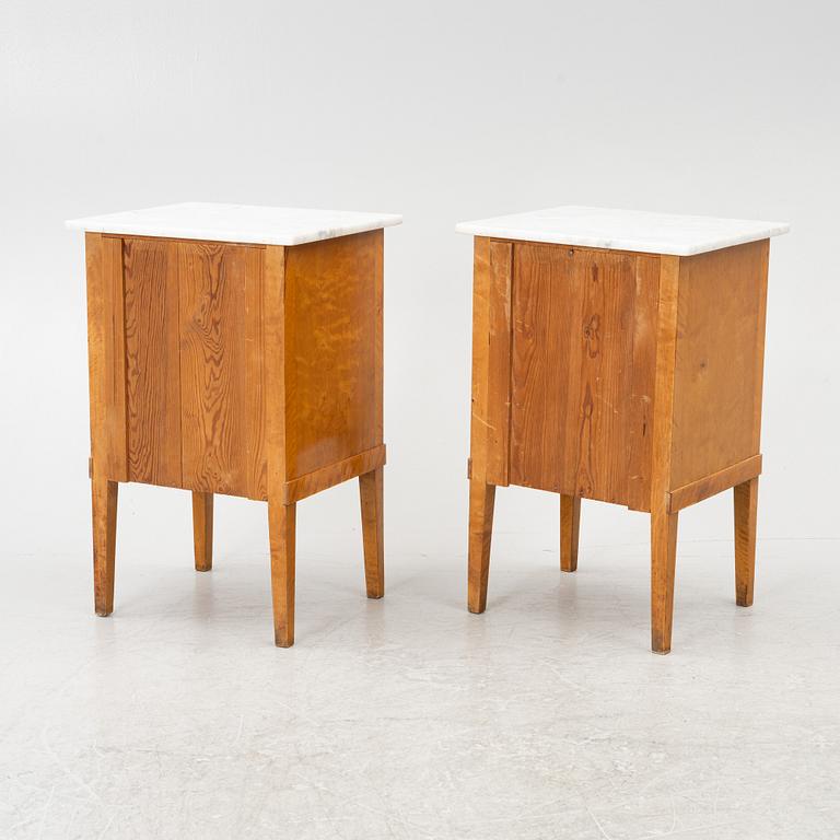 Sängbord, ett par, 1900-talets första hälft.