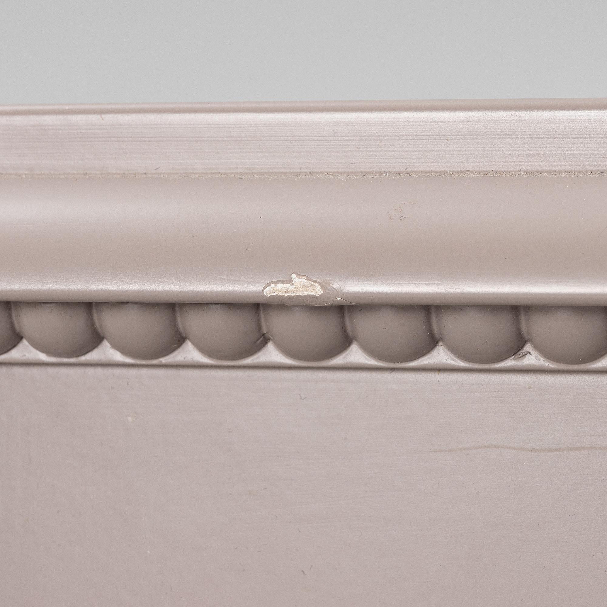 Nightstands, a pair, "Signum Gustavus", late 20th century.