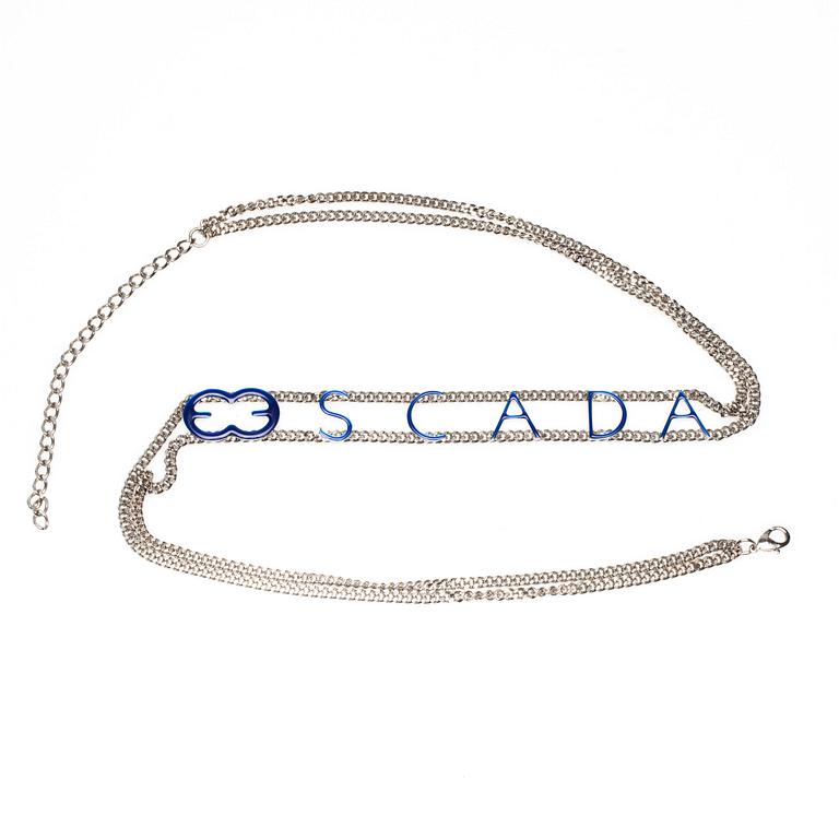 SKÄRP, Escada.