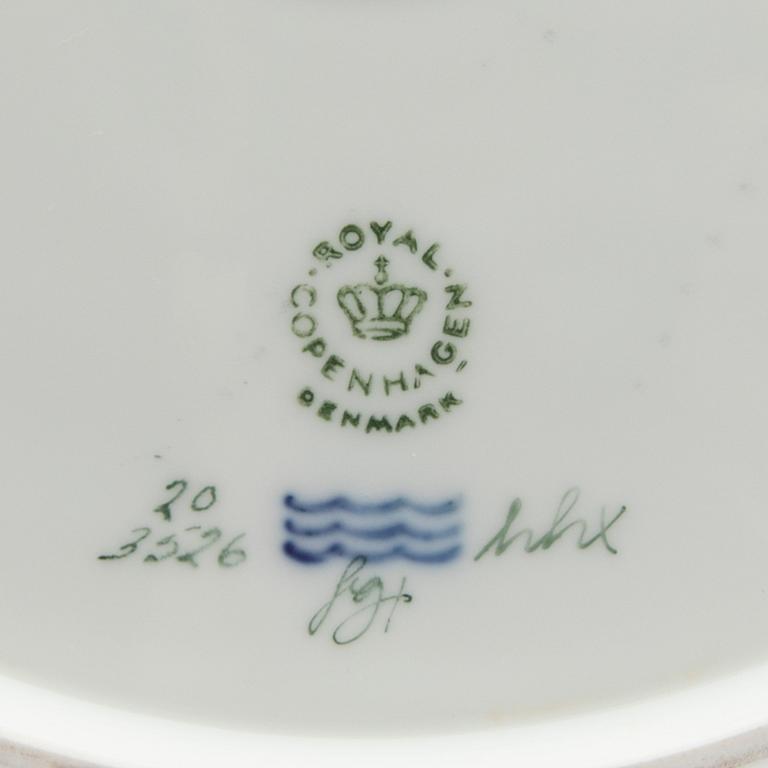 Plate Flora Danica Royal Copenhagen Denmark porcelain.