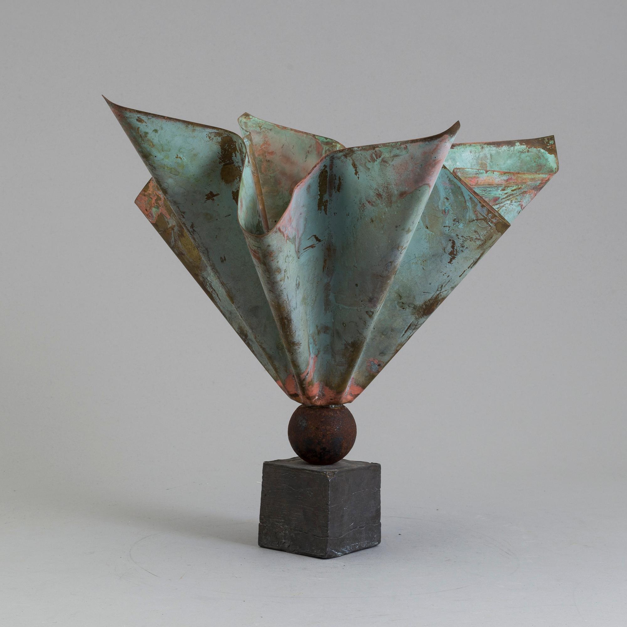 TAGE ANDERSEN, blomkruka, patinerad koppar, Danmark, 1980/90-tal.