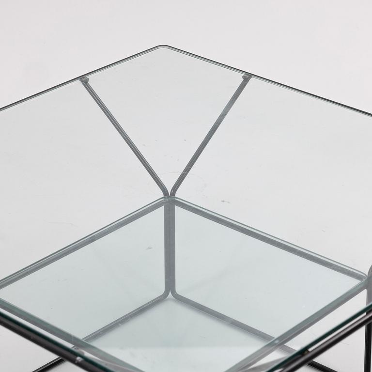 Coffee table, contemporary production.