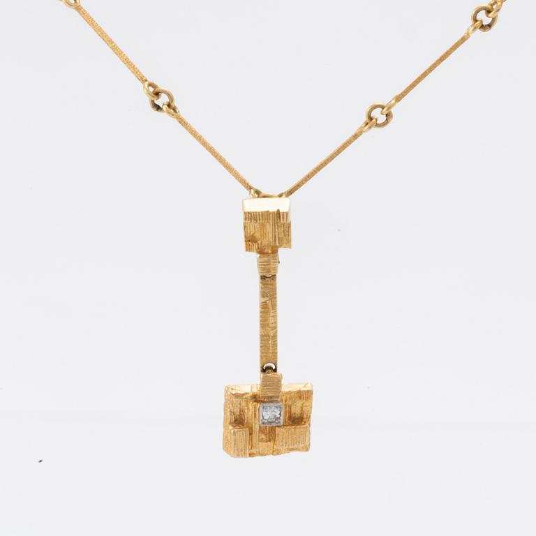 An 18K gold "Thai" necklace by Björn Weckström for Lapponia 1978.