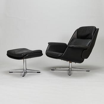 Olli Borg and Mauri Laatikainen,  armchair chair and ottoman, "Rondo", Asko 1960s.