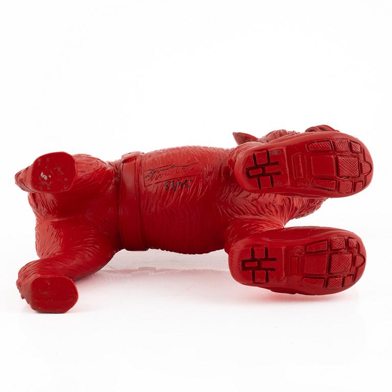 William Sweetlove, "Cloned Griffon Bruxellois with pet bottle" (Red).