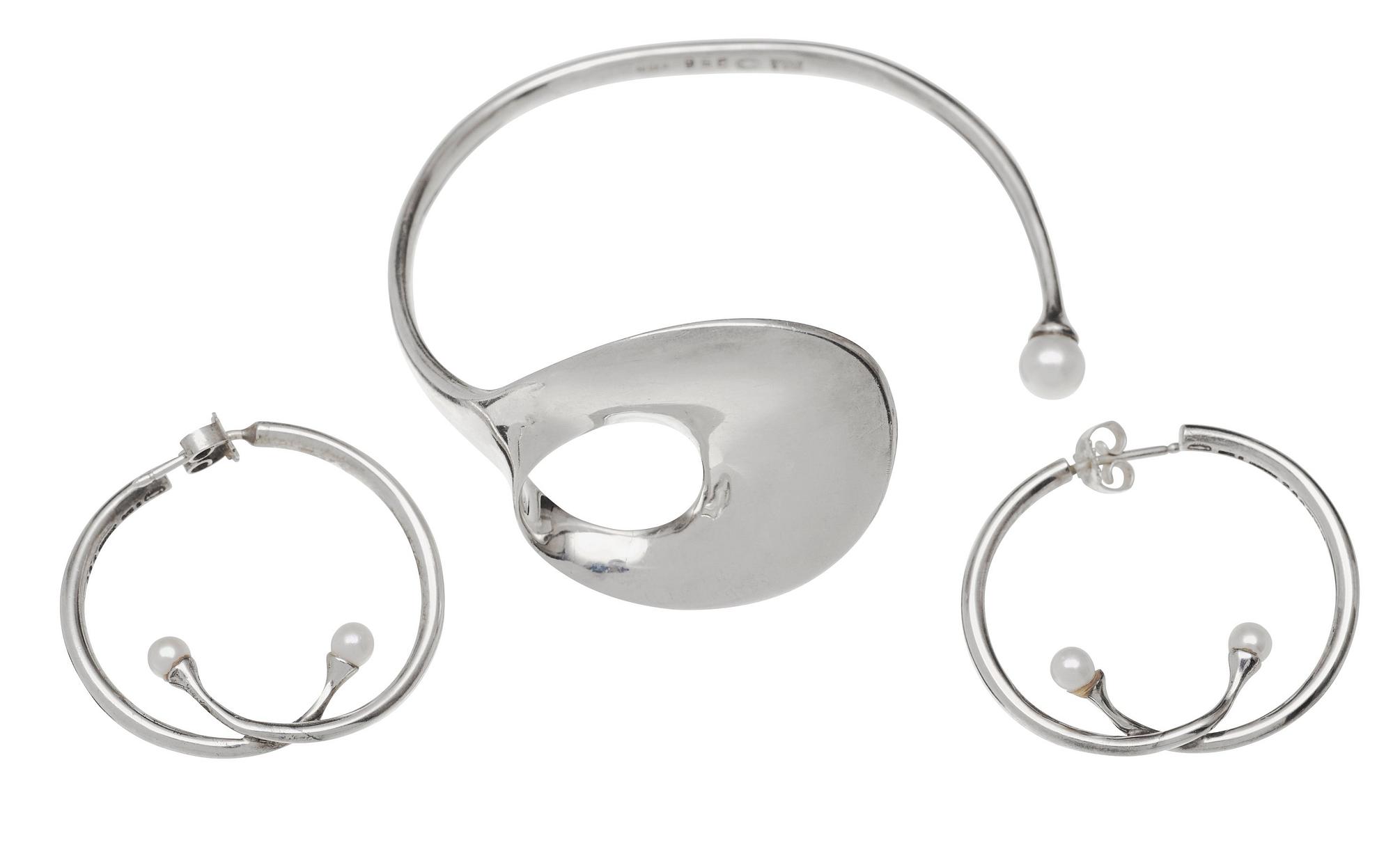 VIVIANNA TORUN BÜLOW HÜBE, armring och örhängen, ett par, Georg Jensen, Köpenhamn efter 1945, sterling.