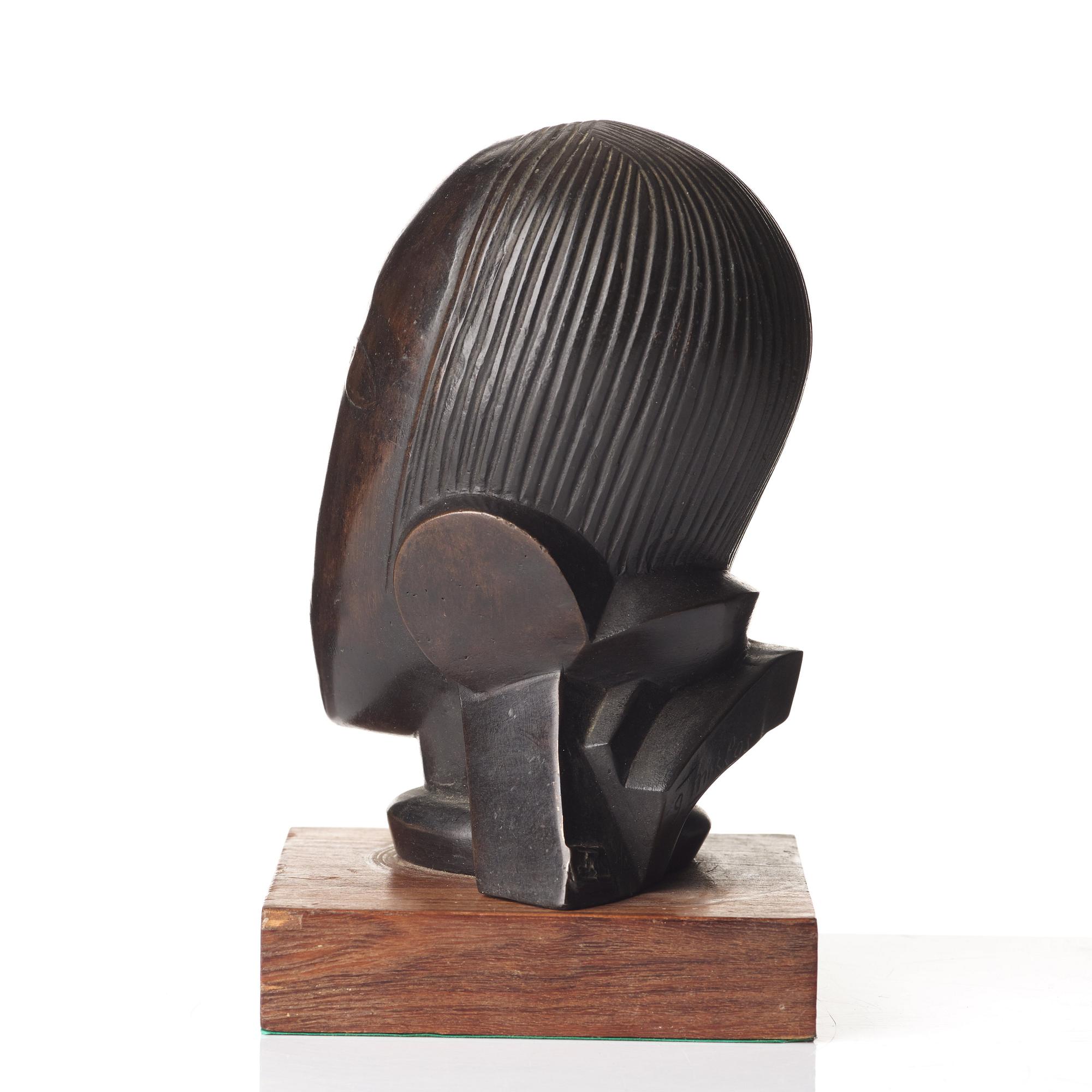 GUSTAVE MIKLOS, after. Sculpture. Signed, foundry mark. Numbered 3/4. Height 16 cm (including base 19 cm).