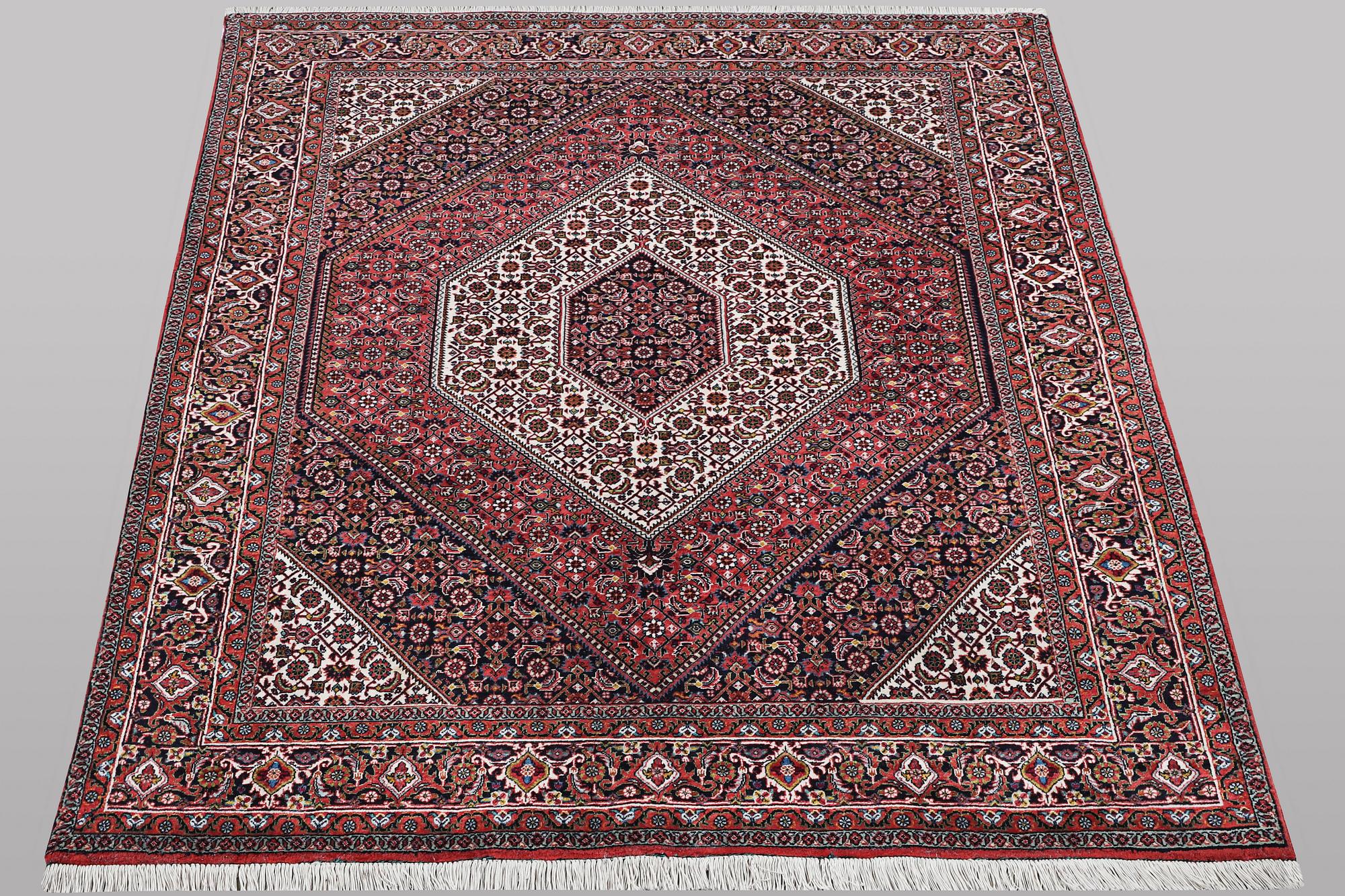 A carpet, Bidjar Takab, ca 204 x 150 cm.