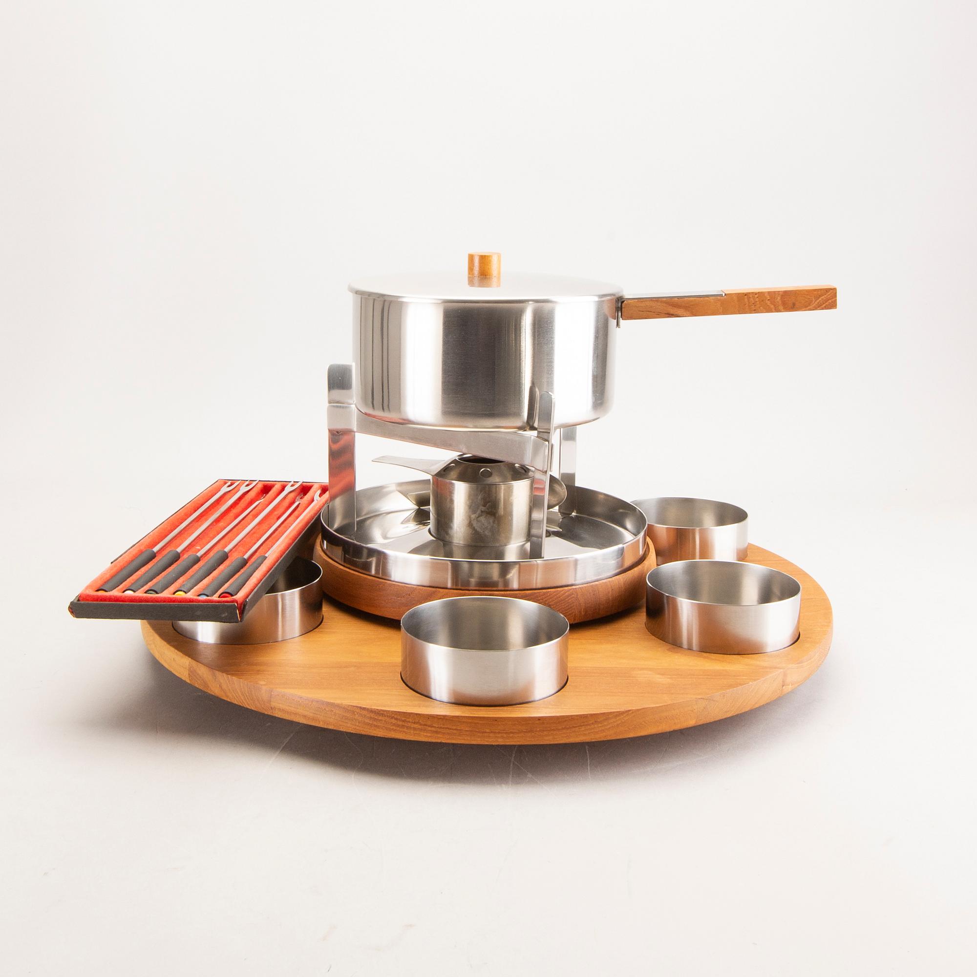 Arne Jacobsen, A Stelton fondue-set Denmark later part of the 20th century.