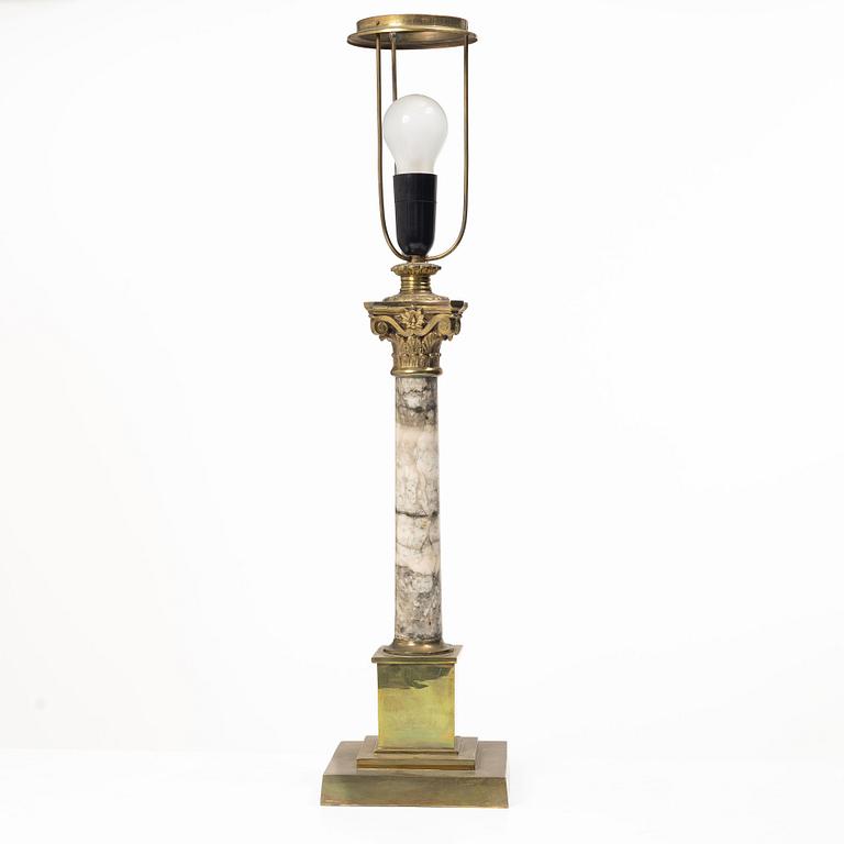 Bordslampa, omkring 1900.