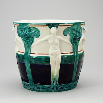 An Alf Wallander Art Nouveau creamware urn, Rörstrand.