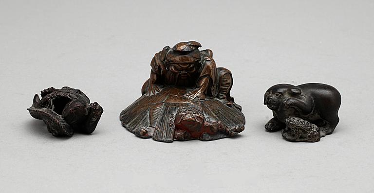 FIGURINER, 3 st, brons, troligen Japan.