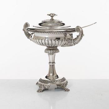 A Swedish silver sugarbowl, marks of Gustaf Folcker, Stockholm 1829.