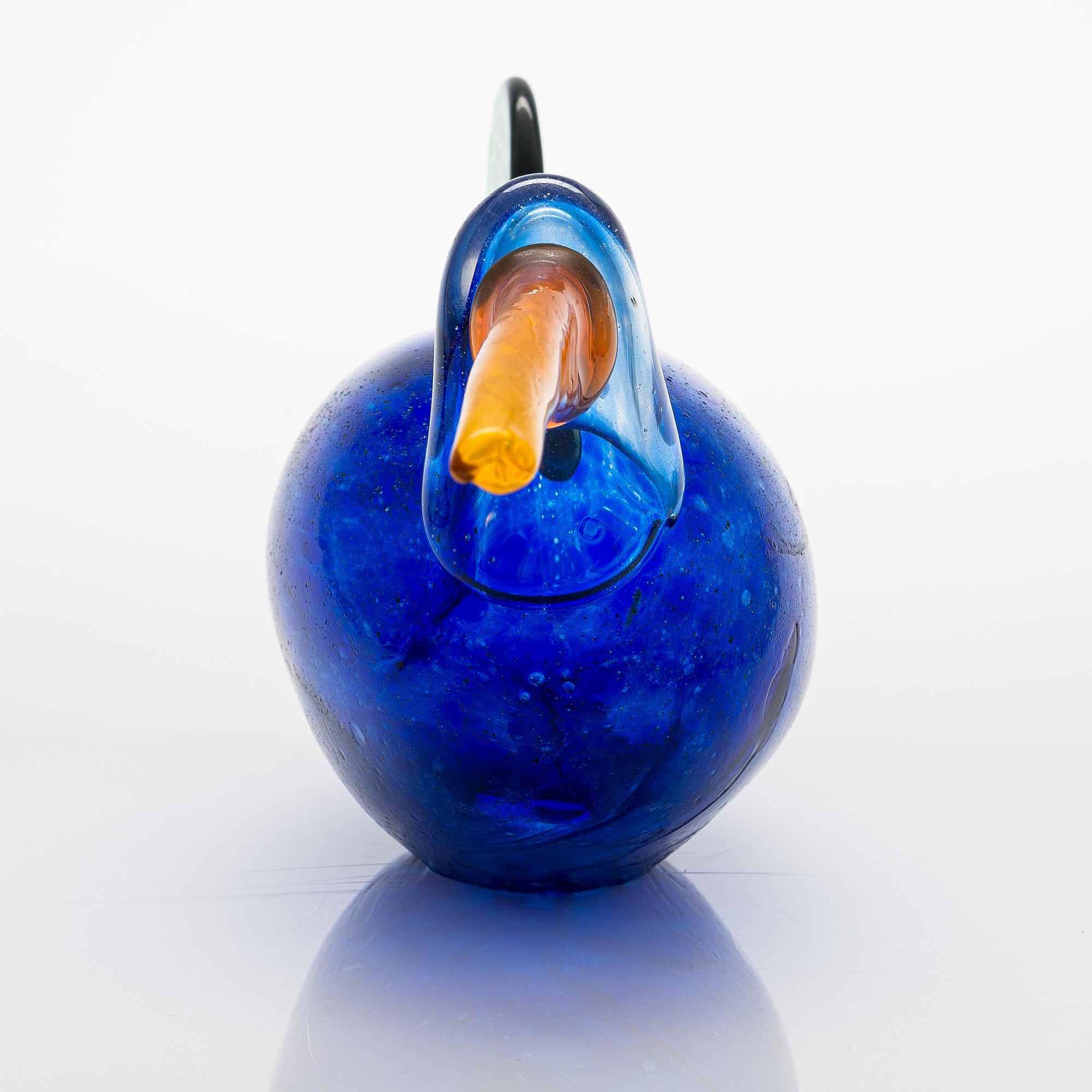 Oiva Toikka, A 'Kiikkuri' bird signed Oiva Toikka Nuutajärvi Notsjö.