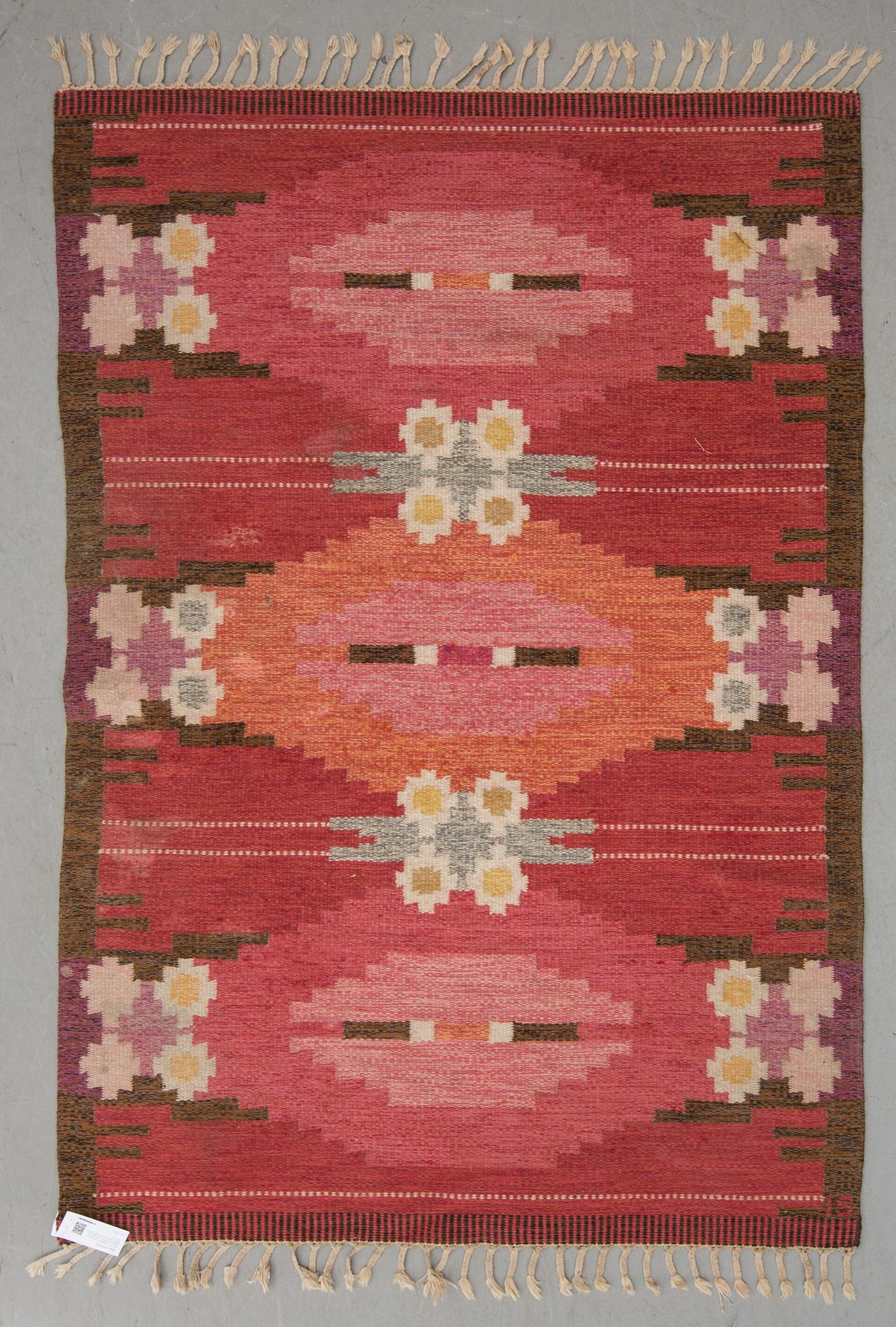 MATTA, rölakan, "Örbyhus", Ingegerd Silow, signerad IS, 1900-talets andra hälft, 204 x 136 cm.