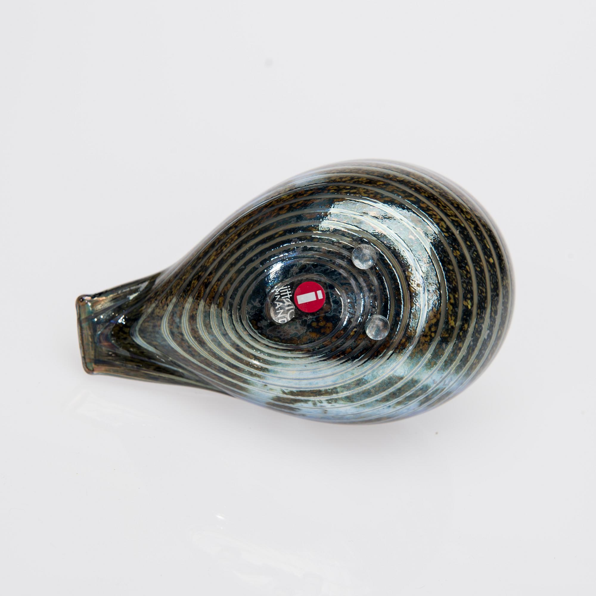 FIGURINER, 2 st, glas, signerade O.Toikka Nuutajärvi.