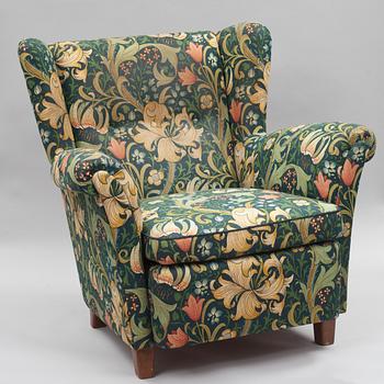 ÖRONLAPPSFÅTÖLJ, 1900-talets andra hälft.