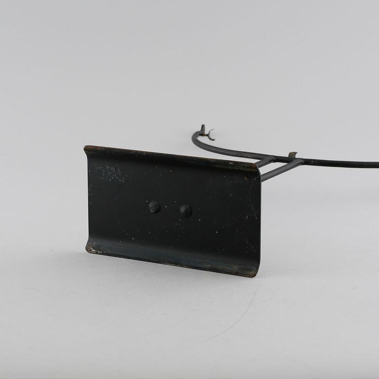BENGT HEINTZE, a glass sculpture, signed and dated 1971.
