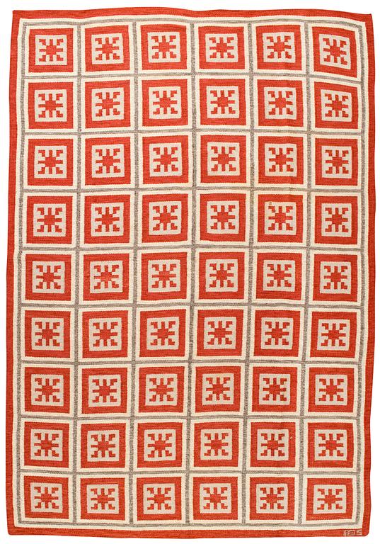 MATTA. Rölakan. 325 x 223 cm. Signerad AGS (Anna Greta Sjöquist). Sverige omkring 1900-talets mitt.