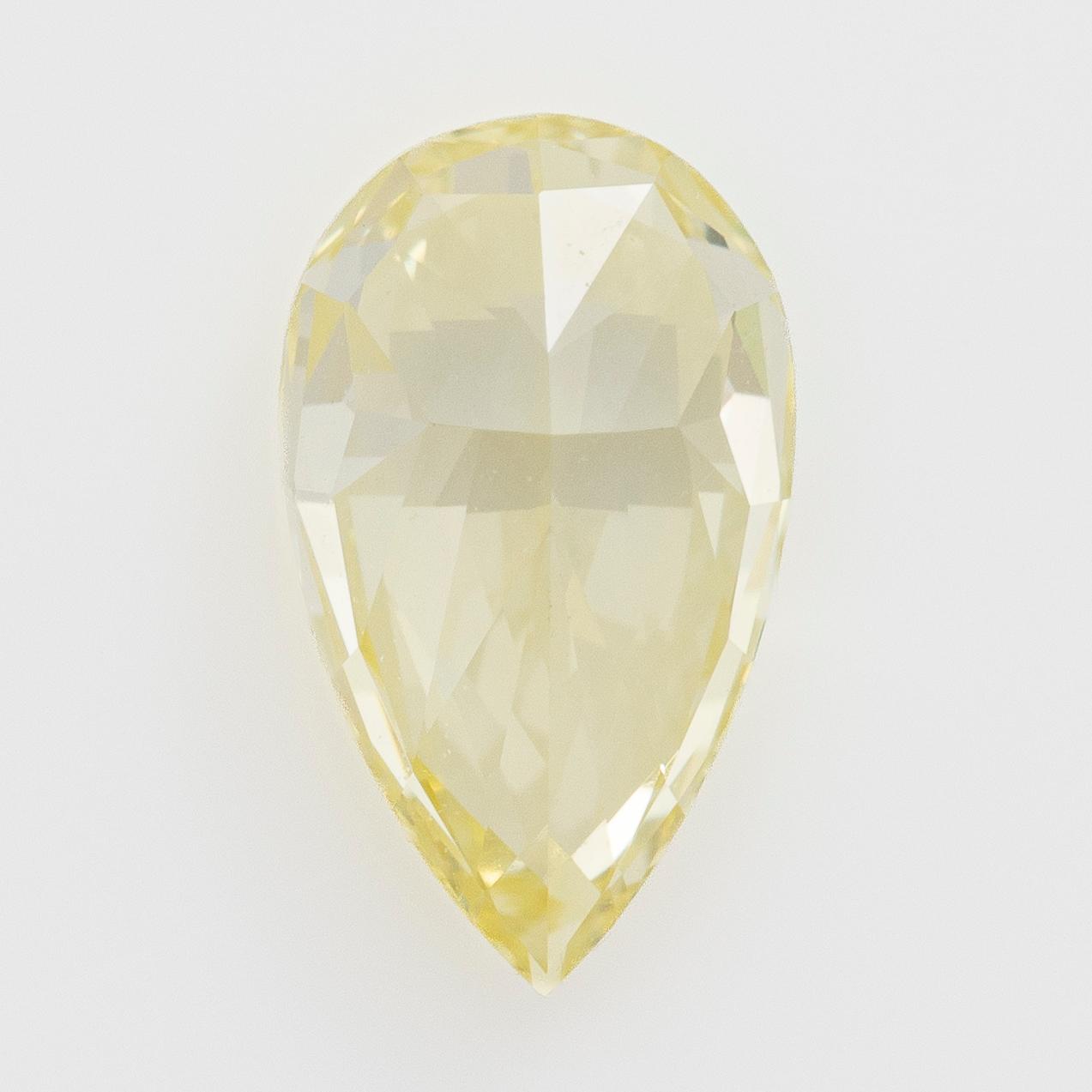 Oinfattad droppslipad gul diamant, 0.50 ct, medföljande GIA report.