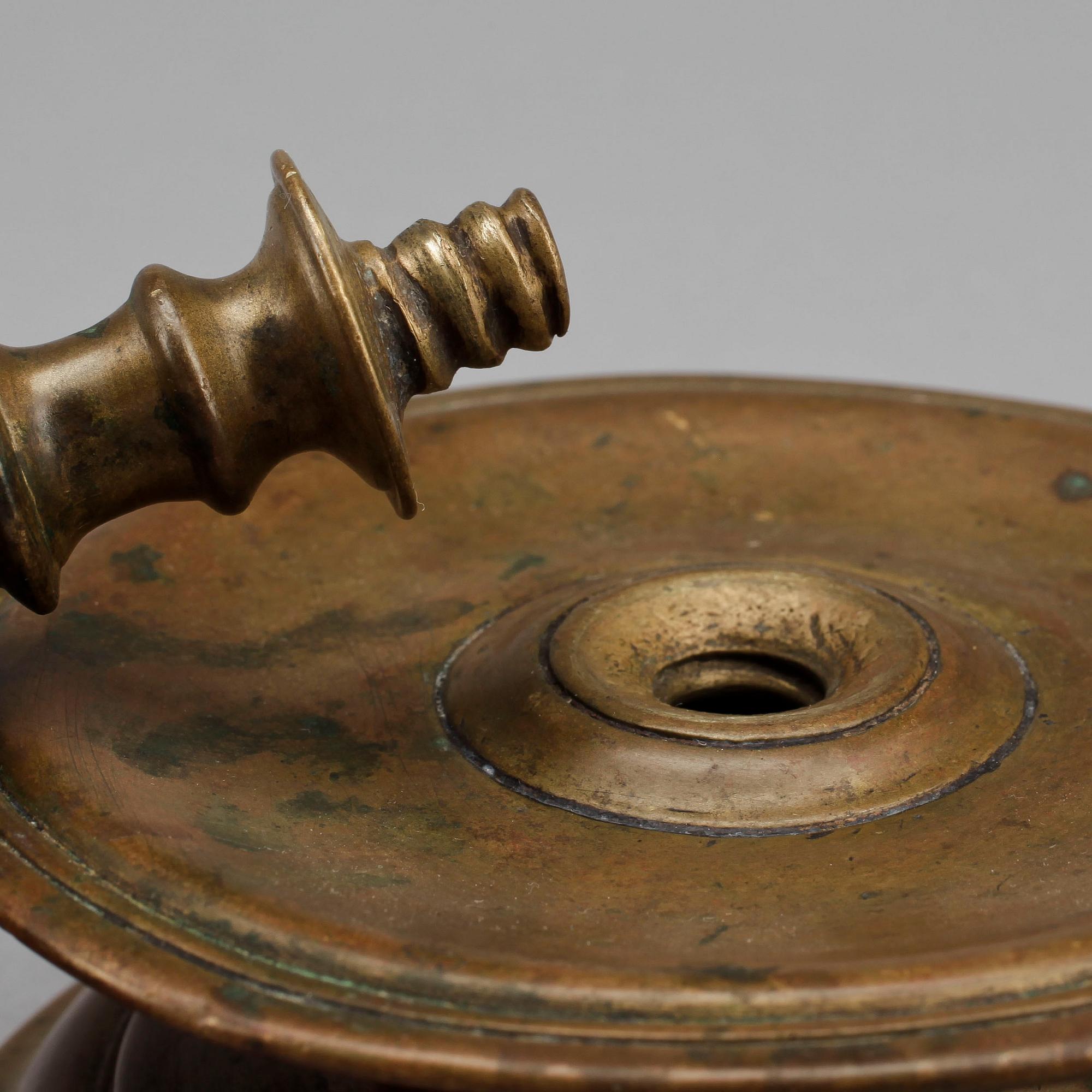 LJUSSTAKE, mässing, barock, 1600-tal.