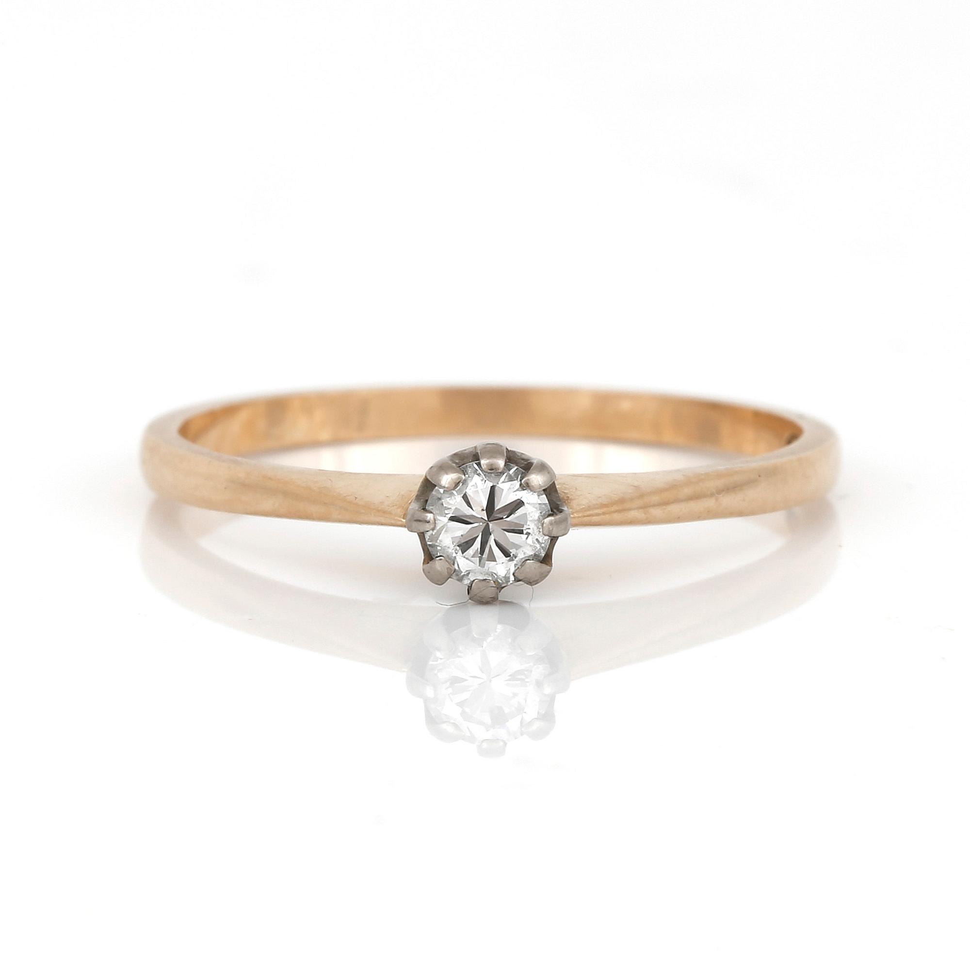 RING, 14K guld med briljantslipad diamant, ca 0,18 ct, Finland, 1998. Vikt 2,28 g.