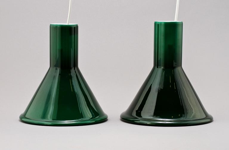 TAKLAMPOR, ett par, "Mini - P&T Pendel", Holmegaard. H 23.