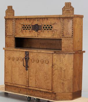 SKÅP, Jugend, tillskrivet arkitekt Ivar Callmander, 1900-talets början.