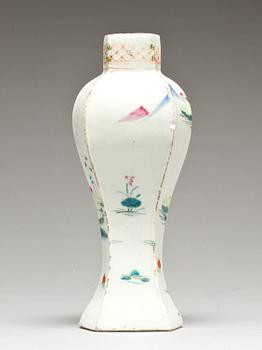 VAS, porslin, Qing-dynastin, Kina, 1700-tal.