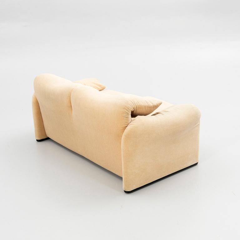 Vico Magistretti, soffa, "Maralunga", Cassina, Italien.