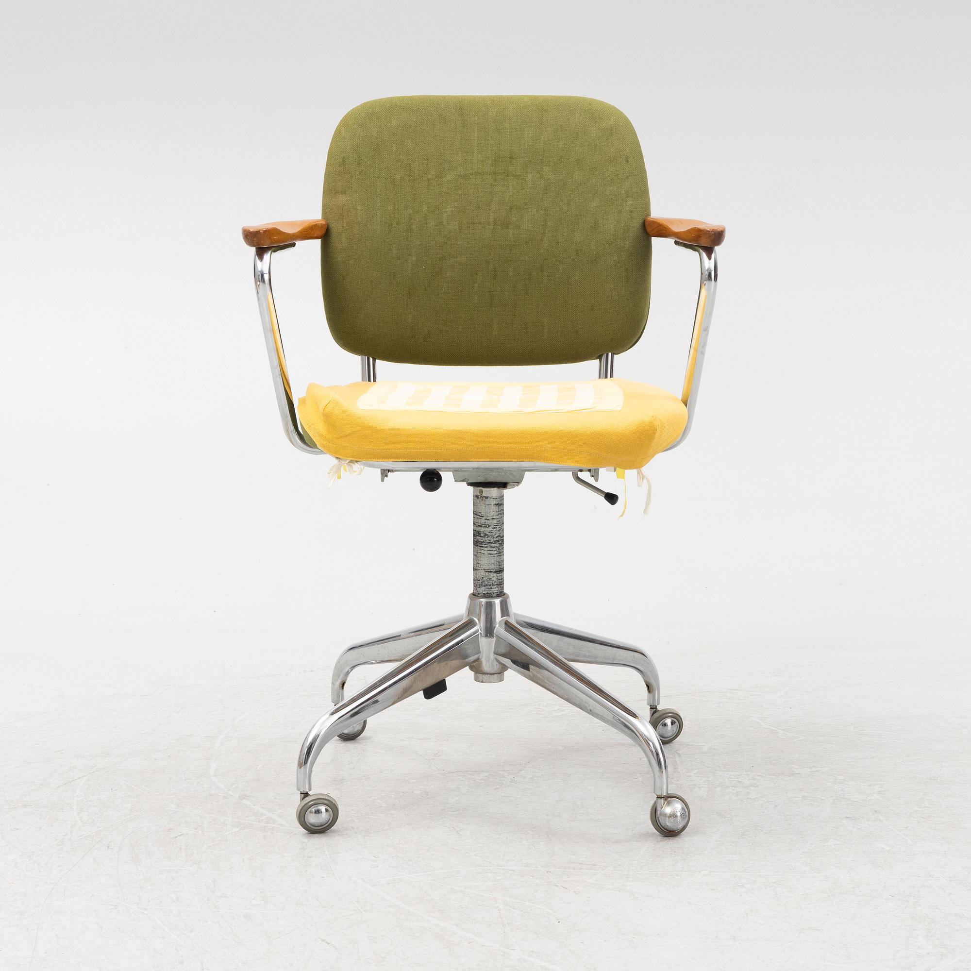 Axel Larsson, & Sven Carlsöö, skrivbordsstol, Verkstads AB Lindqvist i Motala, 1960-tal.