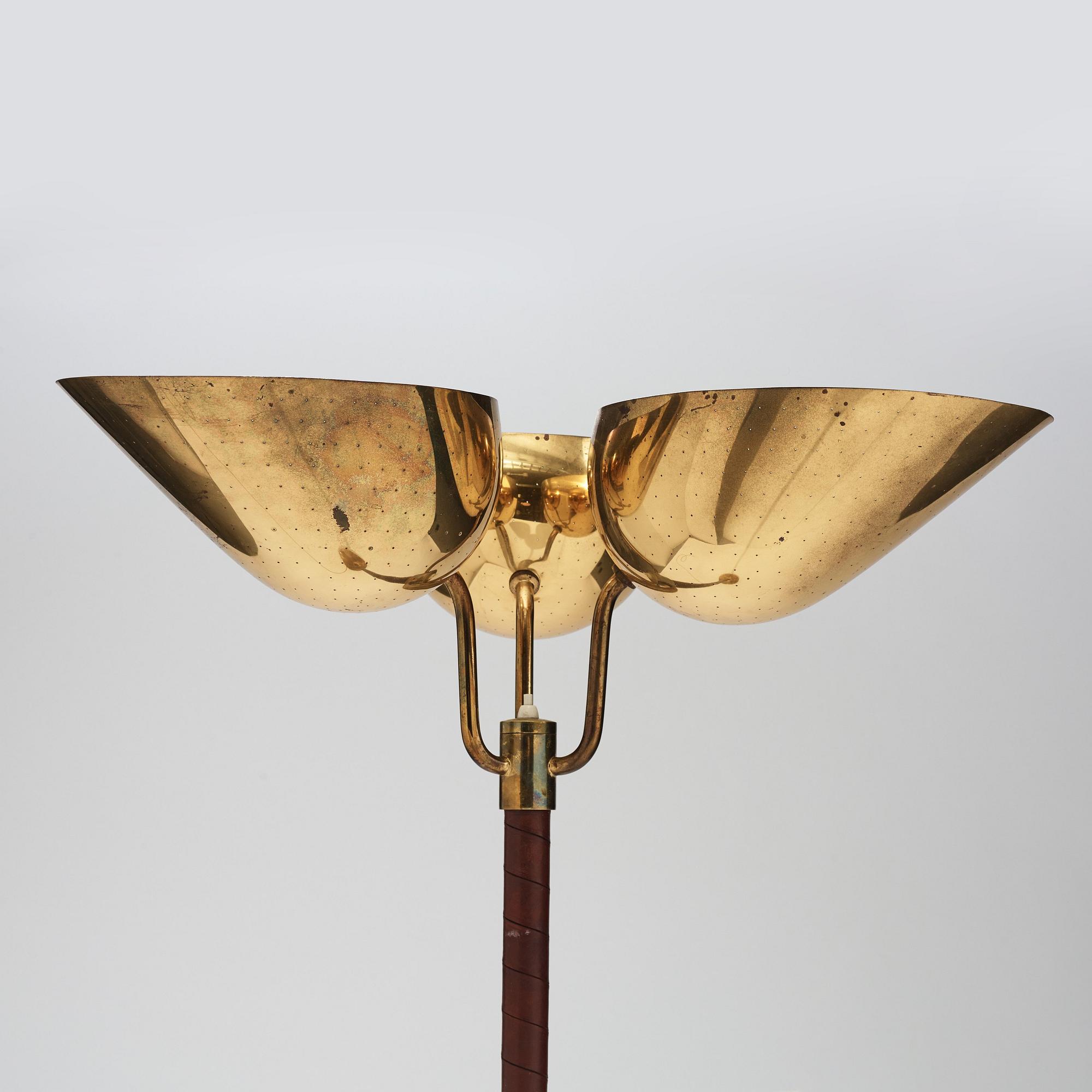 Carl-Axel Acking, golvlampa, modell "2645", Bröderna Malmströms metallvarufabrik, 1940-50-tal.