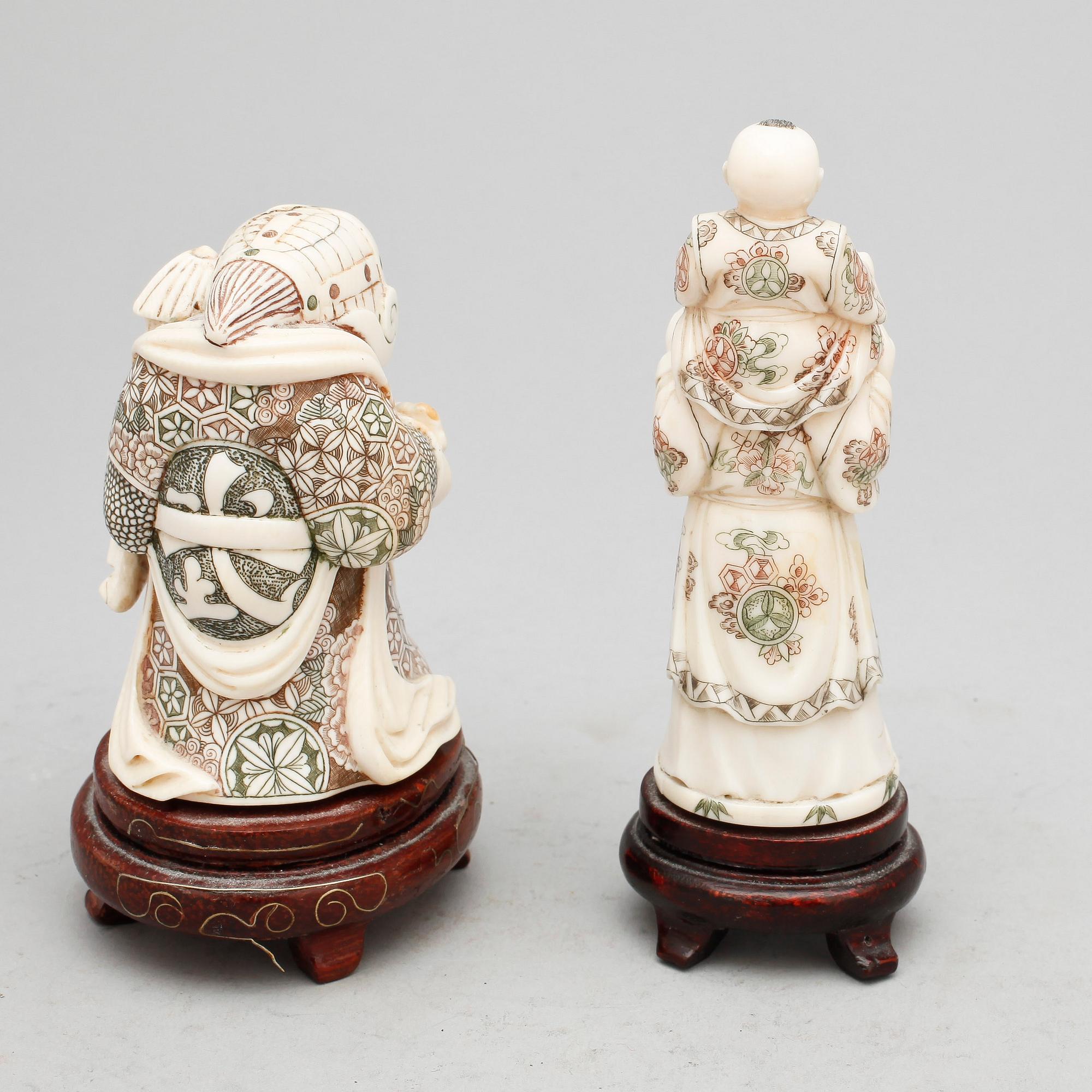FIGURINER, 2 st, ben, Asien, 1900-tal.