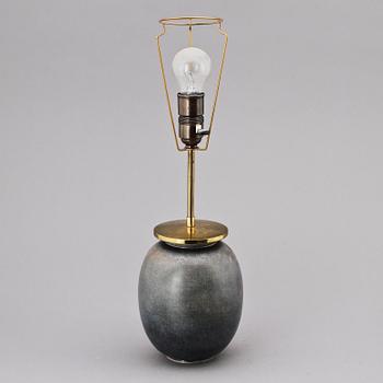 BORDSLAMPA, Gunnar Nylund, Rörstrand, 1900-talets andra hälft.