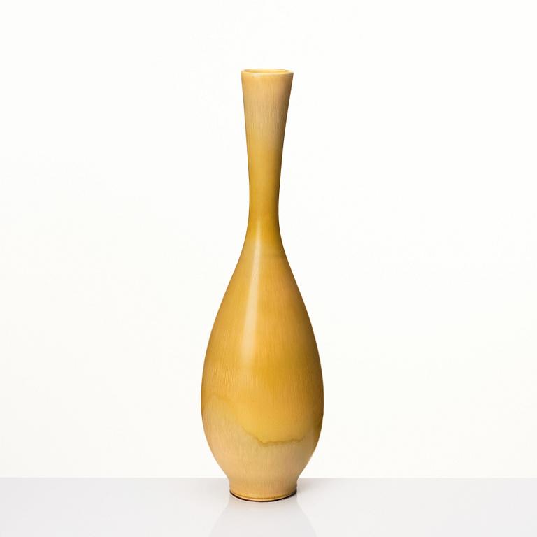 Berndt Friberg, a stoneware vase, Gustavsberg studio, Sweden 1965.