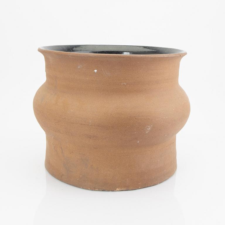 Signe Persson-Melin, a signed and dated 1968 stoneware urn.