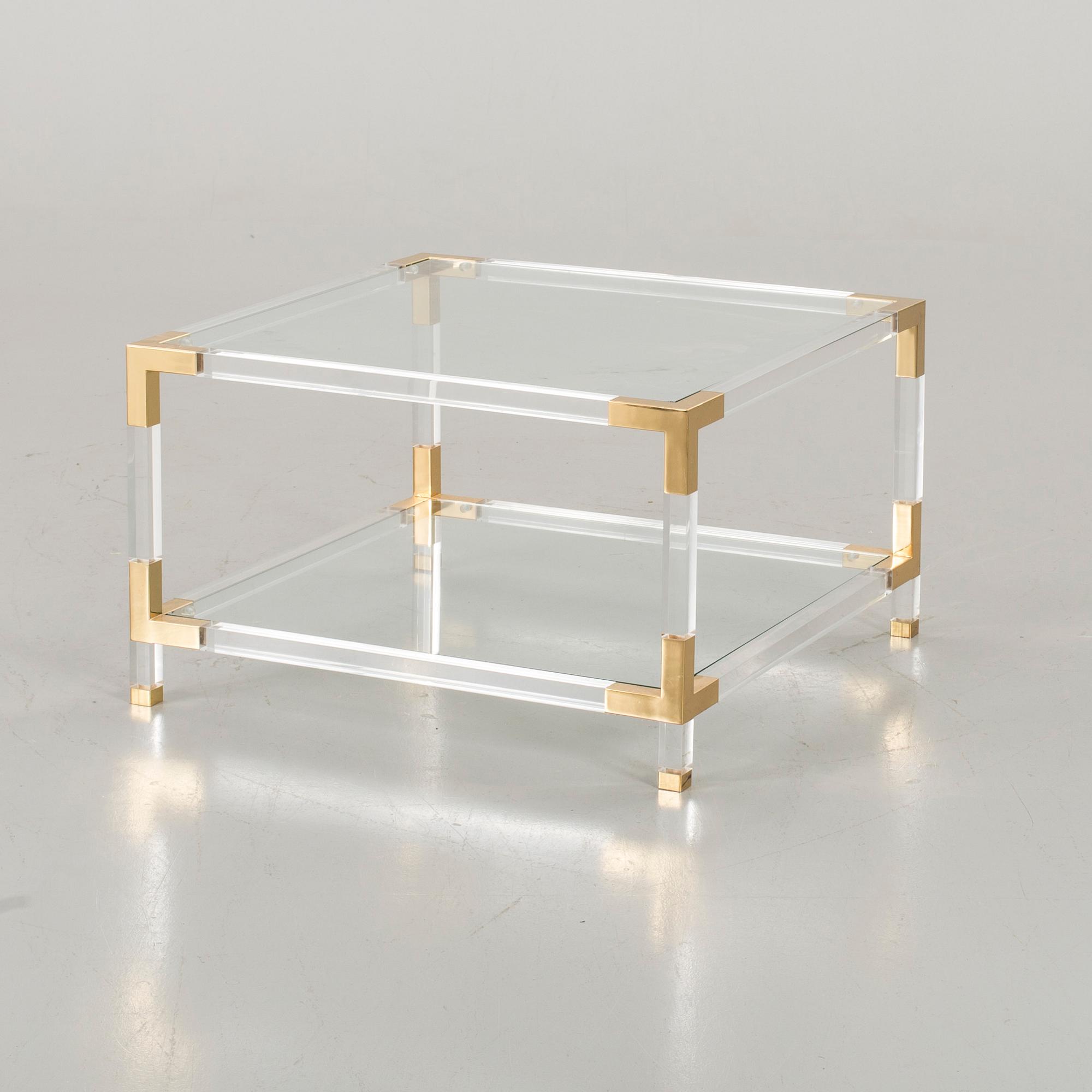 A SOFA TABLE, end of 20th century.